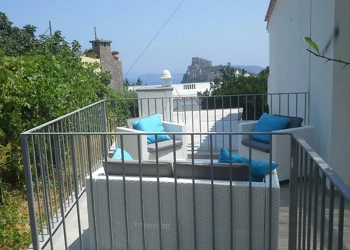 A Casa Di Marietta アパート イスキア島